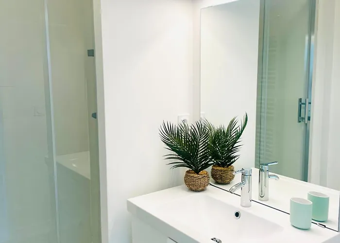 Semesterbostad Topaze A *